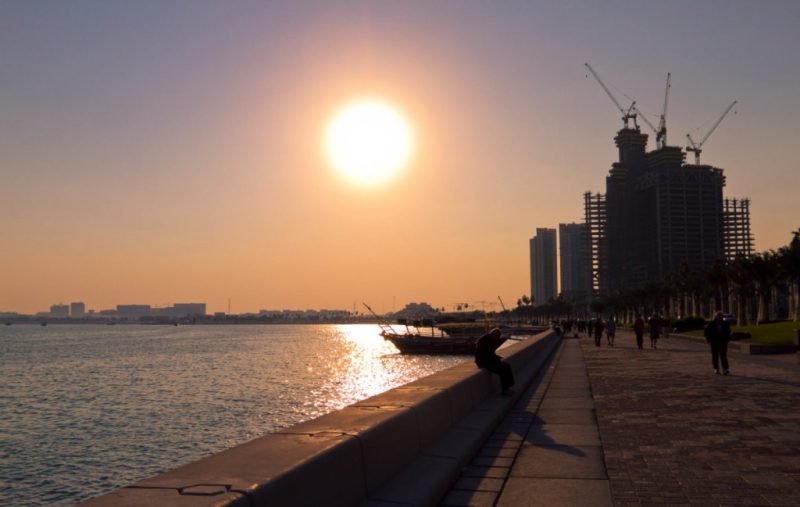 Qatar pre-qualifies 16 bidders for 500 MW solar tender